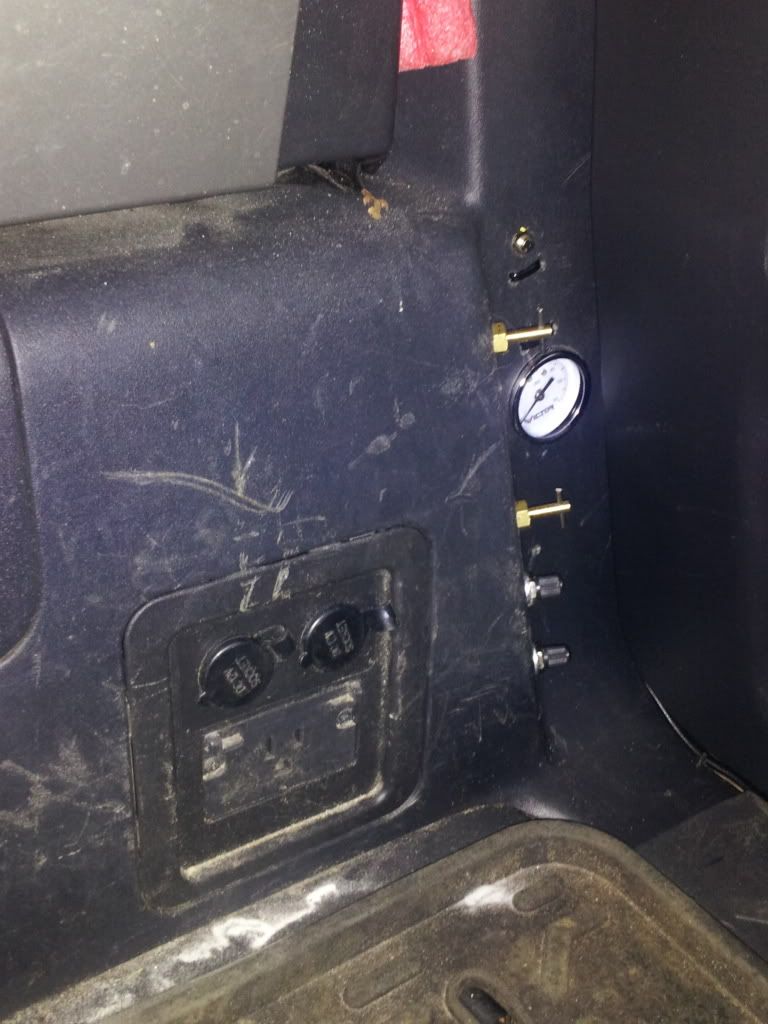 Airlift 1000 Airbag Install Toyota FJ Cruiser Forum